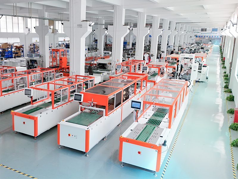 Folding locomotive room